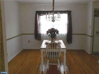 31 Peaceful Dr, Morrisville, PA 19067 - photo 7