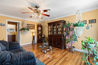 304 Ash St, Copperas Cove, TX 76522 - photo 5