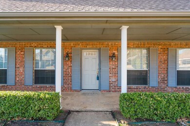 1146 Bent Oaks Dr, Denton, TX 76210 - photo 2