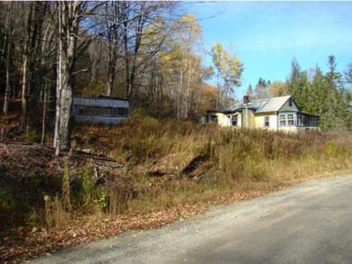 86 Holbrook Rd, Jacksonville, VT 05342 - photo 5