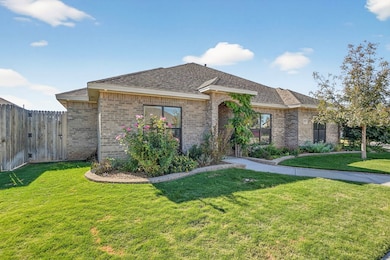 6105 Beals Creek Dr, Midland, TX 79707 - photo 2