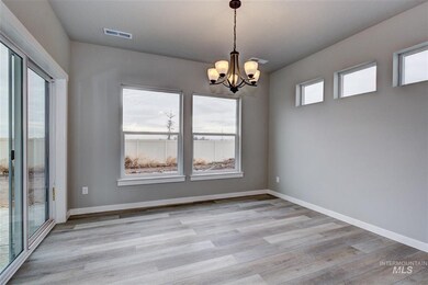 8371 E Stone Valley St, Nampa, ID 83687 - photo 7