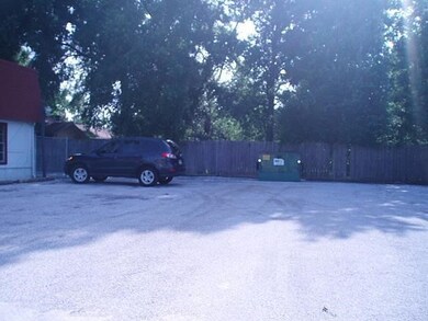 622 Uvalde Rd, Houston, TX 77015 - photo 2