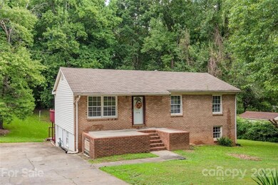 1010 Holly Hills Dr unit 8, Gastonia, NC 28052 - photo 2