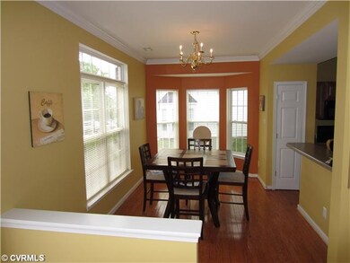Dining Room - Grand formal dining area