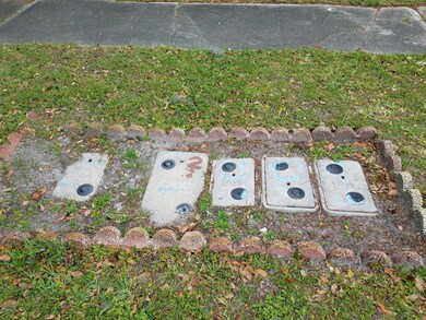 3637 Oak St, Jacksonville, FL 32205 - photo 2