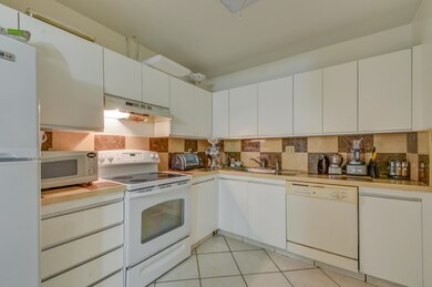 2500 Parkview Dr unit 1419, Hallandale Beach, FL 33009 - photo 5