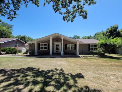 156 Bower Rd, Eufaula, OK 74432 - photo 2