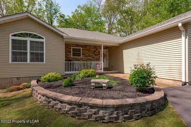 262 4 Seasons Dr, Drums, PA 18222 - photo 4