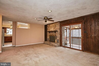 8580 Custer Ct, Manassas, VA 20112 - photo 6