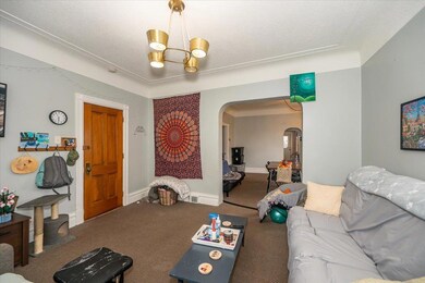 24-Main Floor Unit (7).jpg