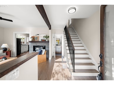 7217 N Catlin Ave, Portland, OR 97203 - photo 3