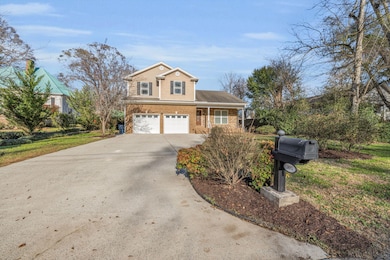 305 Gordon St, Chickamauga, GA 30707 - photo 3