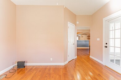 611 Decatur St, Lincoln, IL 62656 - photo 7