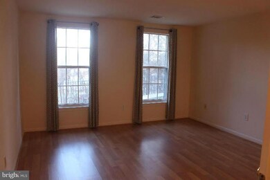 13103 Briarcliff Terrace unit 10-1002, Germantown, MD 20874 - photo 7