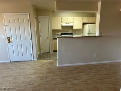 1150 N Buffalo Dr unit 2040, Las Vegas, NV 89128 - photo 5