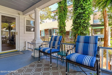 59 Kingsley Pl Neptune-large-025-040-DSC