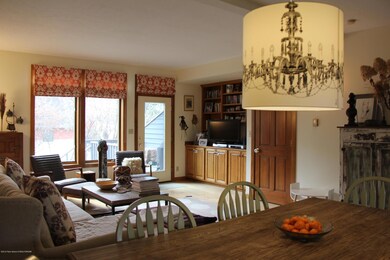 2 Dining_Living Room