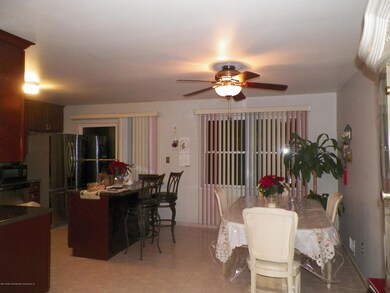 172 giffords ln 018