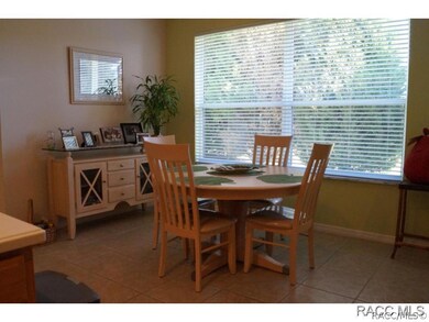 Spacious Dining