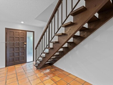 203 Bonnie Brae Way unit 34, Hollywood, FL 33021 - photo 7