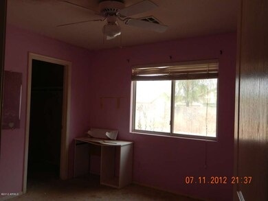 Bed Room