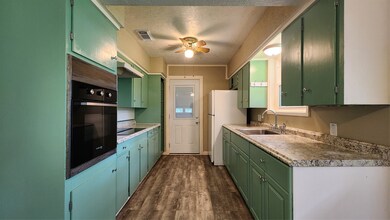 16202 County Road 191, Alvin, TX 77511 - photo 5