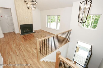 FoyerLiving Room-005-072-1500x1000