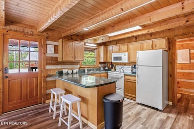 1709 Bear View Rd, Sevierville, TN 37876 - photo 7