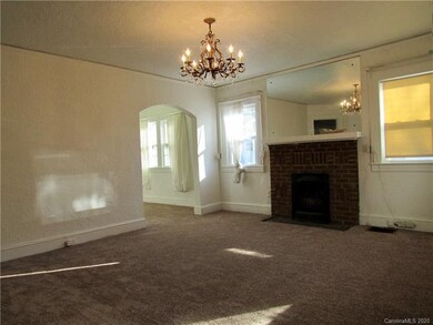 1105 Carter St unit 3, High Point, NC 27260 - photo 3
