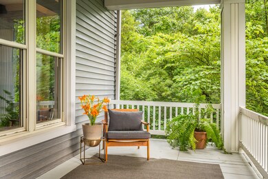 1314 Riddle Rd, New Albany, IN 47150 - photo 4