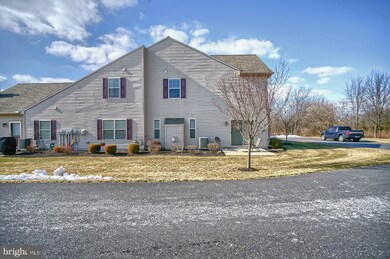 42 Kerry Ct unit 14, Mechanicsburg, PA 17050 - photo 4