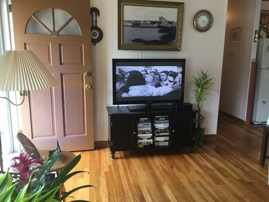 15 Milton St, New Bedford, MA 02740 - photo 4