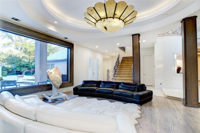 240 Piney Point Rd, Houston, TX 77024 - photo 5