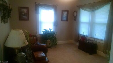 585 N Mccrary St, Asheboro, NC 27205 - photo 3