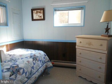 2010 Pine Grove Rd unit 35, Fayetteville, PA 17222 - photo 5