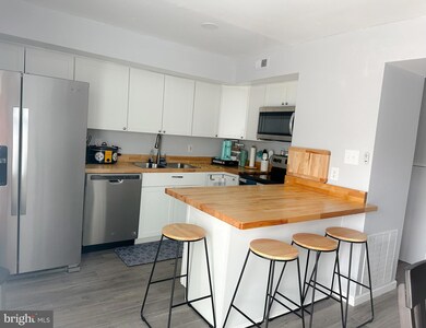 6425 Lincoln Ct, Glen Burnie, MD 21061 - photo 7