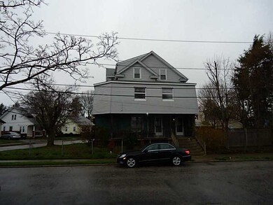 53 Grace St unit . B, Cranston, RI 02910 - photo 2