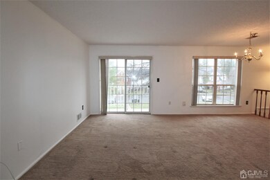 190 Sapphire Ln unit 5721, Franklin Park, NJ 08823 - photo 4