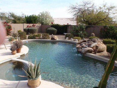 Pool  Has Attached Spa