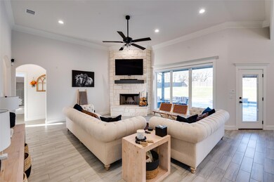 129 Lucky Ridge Ln, Boyd, TX 76023 - photo 7