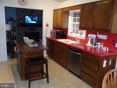 2349 Fruit St, Vineland, NJ 08361 - photo 5