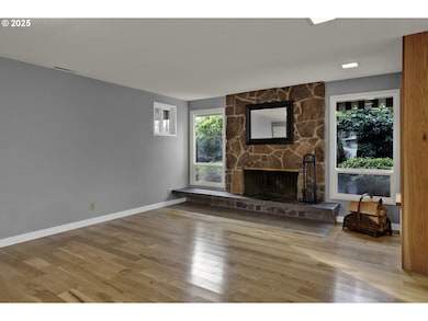 2140 Tabor St, Eugene, OR 97401 - photo 6