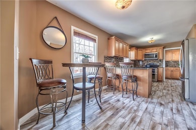 6203 Morningside Dr, Kansas City, MO 64113 - photo 7