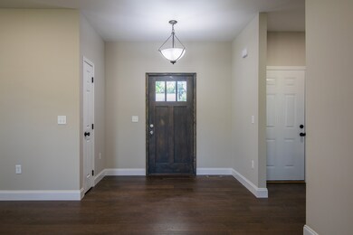 5058 Holland Ct, Cookeville, TN 38506 - photo 4