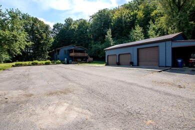 17095 Kc Rd, New Ulm, MN 56073 - photo 4