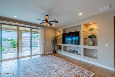 Grathering Room