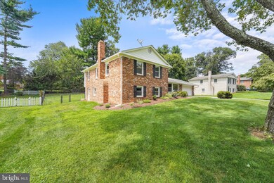 14728 Flintstone Ln, Silver Spring, MD 20905 - photo 2