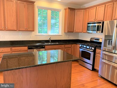 30 Blossom Tree Ct, Stafford, VA 22554 - photo 5