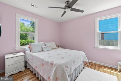 211 Locust Ave, Colonial Beach, VA 22443 - photo 4